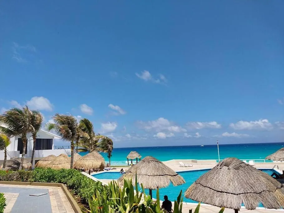 Apartment In Cancun Hotel Zone! Mexico